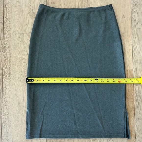 Ann Taylor Silver Grey Pencil Skirt - Picture 9 of 10